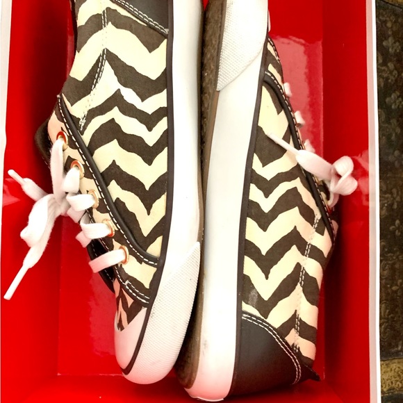 COACH Sneakers - Picture 2 of 9